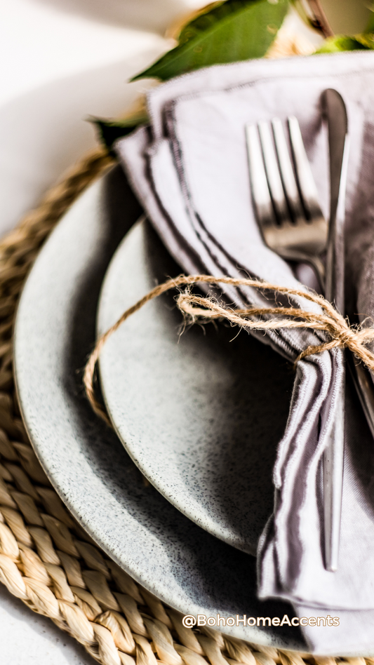 How to Create Stunning Table Settings to Wow Guests This Holiday Season