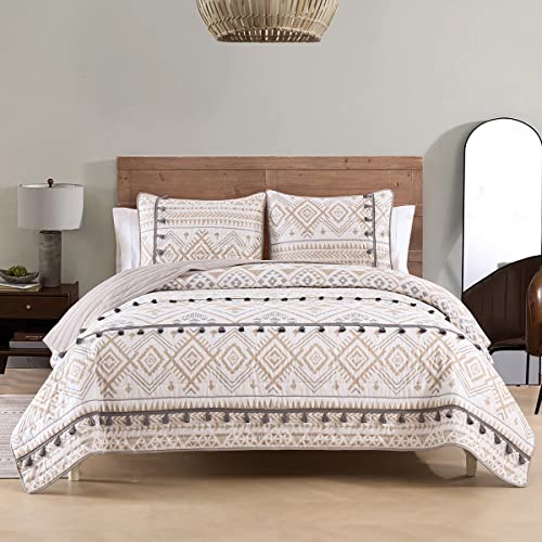 Boho Tassel Quilt Set with Matching Pillow Shams