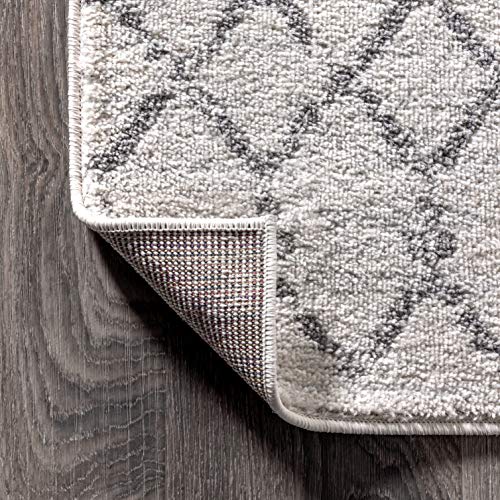 Boho Diamond Area Rug - Non-Shedding, Stain Resistant, Easy-Clean, Pet Friendly