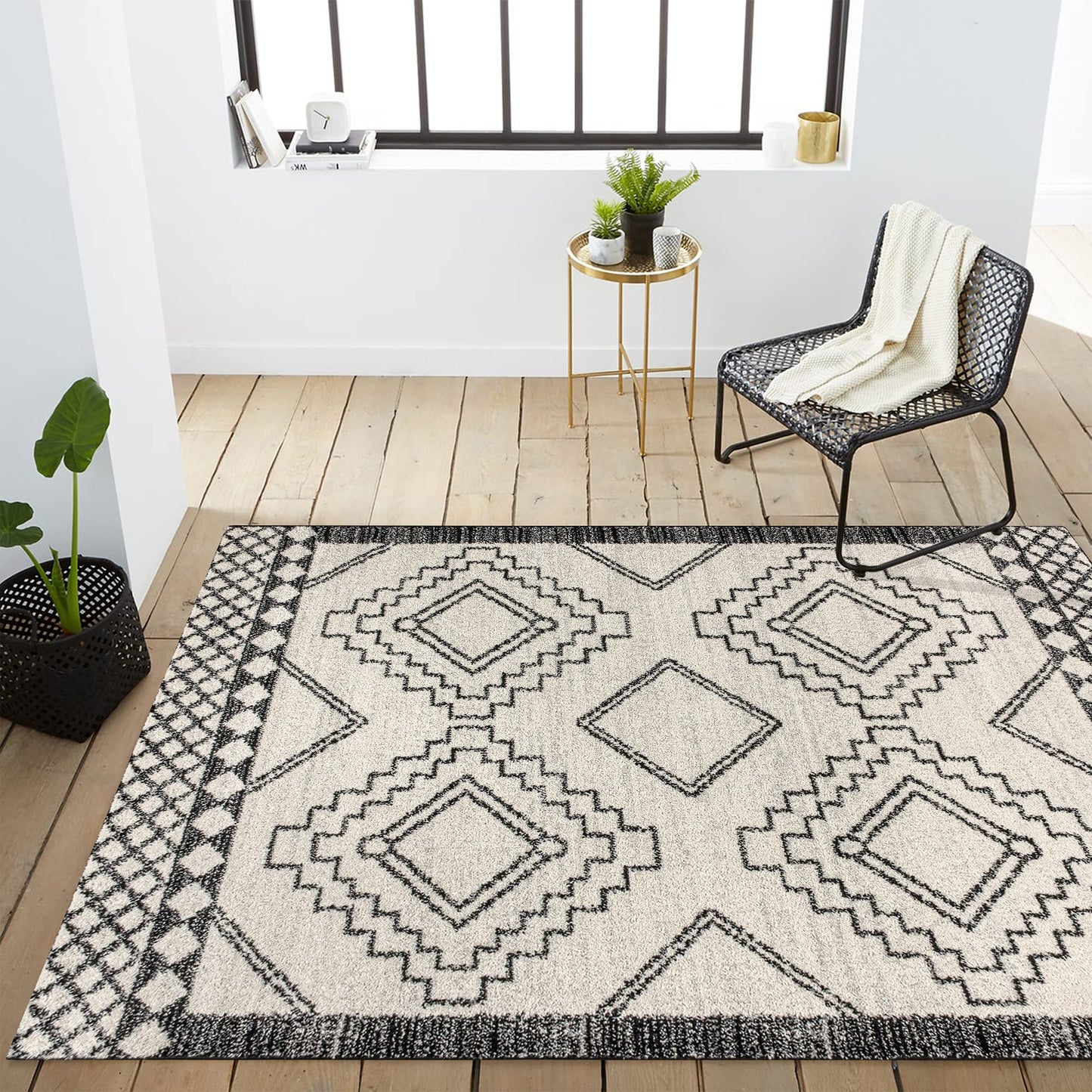Amir Moroccan Beni Souk Indoor Area Rug, Boho Farmhouse Geometric 8x10 Cream/Black